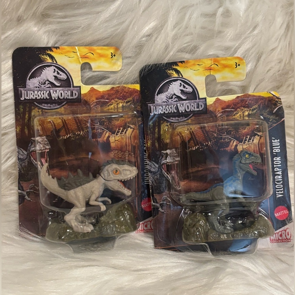 Mattel Jurassic World Dinosaur Action Figures - Gray and Blue- 2 Figures